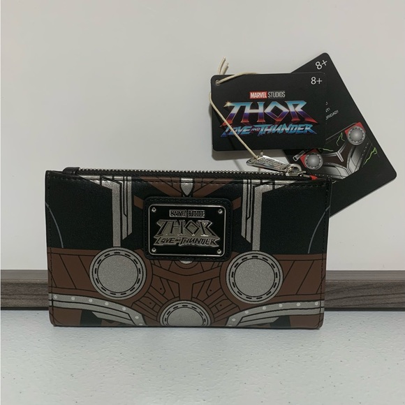 Loungefly Marvel Thor Love & Thunder Cosplay Mini Backpack & Wallet - Picture 9 of 13